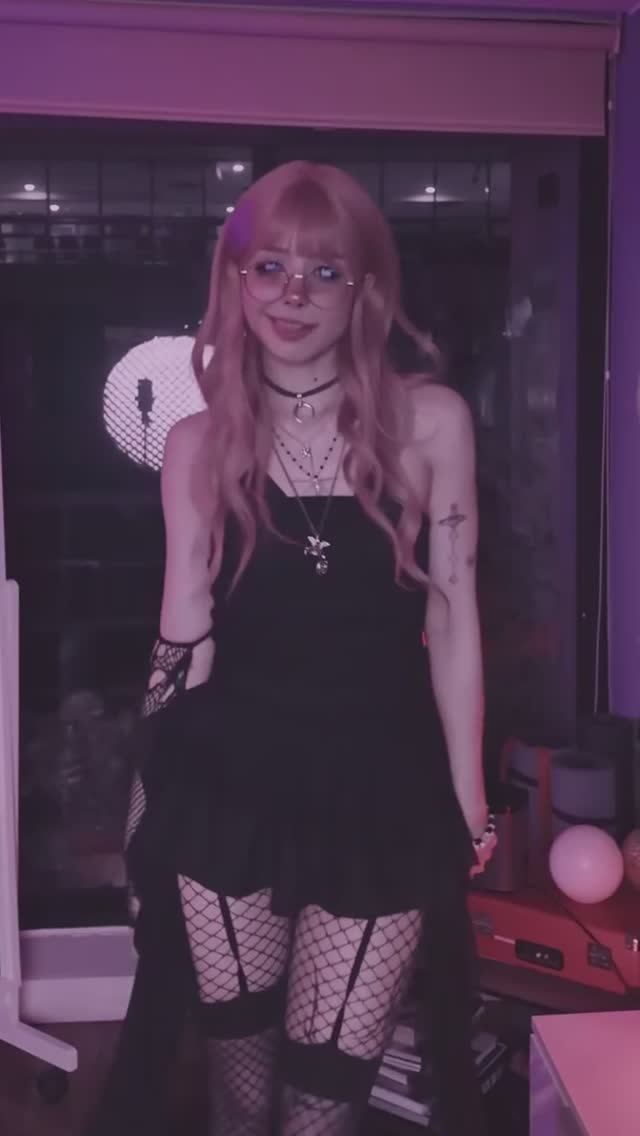 Тянки Неформалки смотреть онлайн