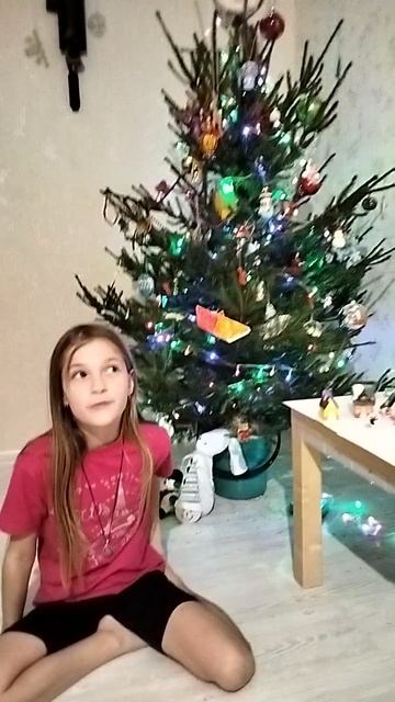 Новогодний городок 2 смотреть онлайн