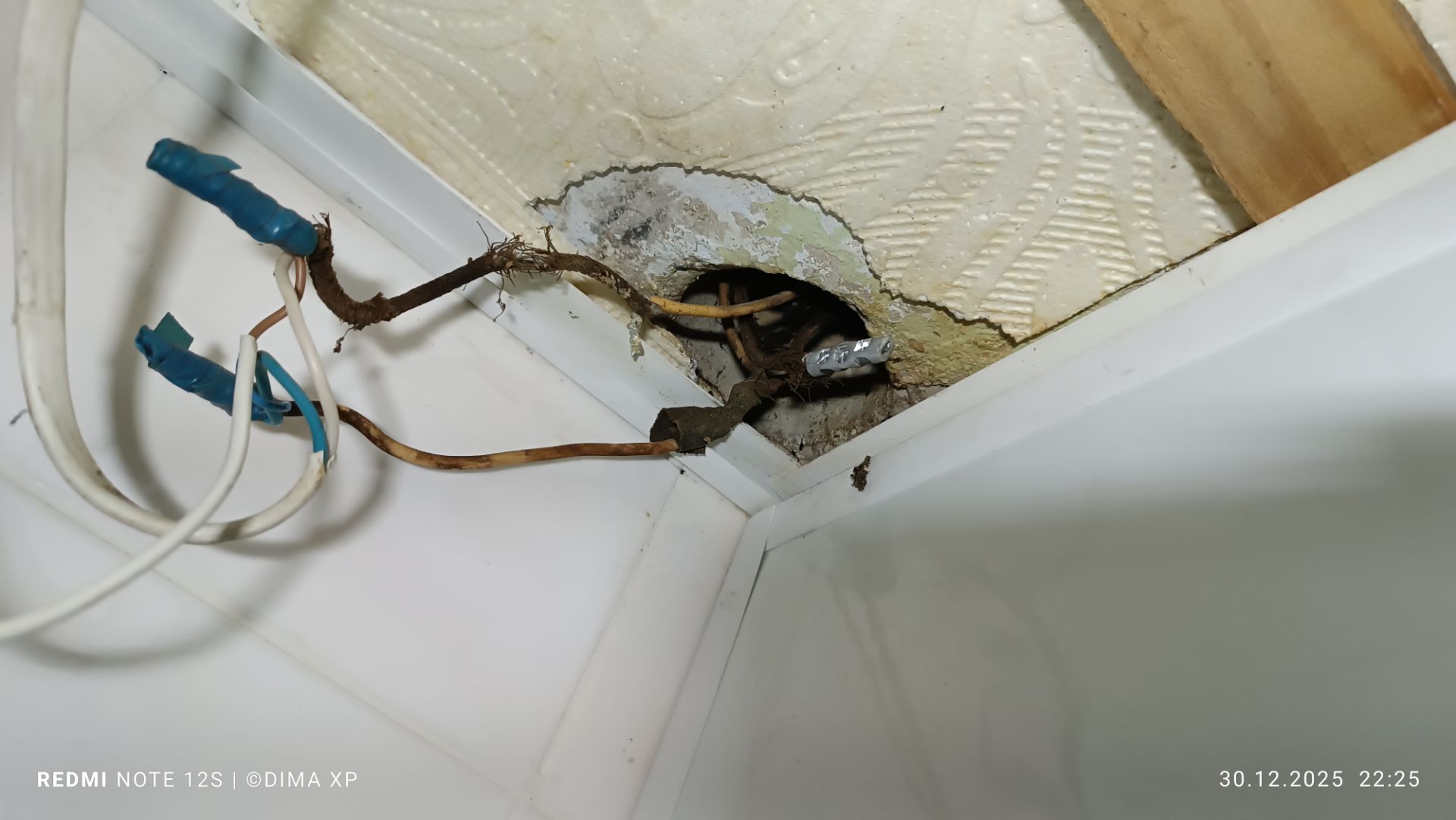 Последний шабаш-монтаж в 25г - Убираем сопли на розетки замена терморегулятора  аварийная заявка