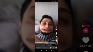 смотрим tiktok большая мамка 228