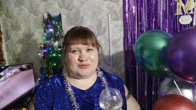 Новогодние 🎄 поздравления 🎉 🎁🎁 для дорогих подписчиков !!! смотреть онлайн