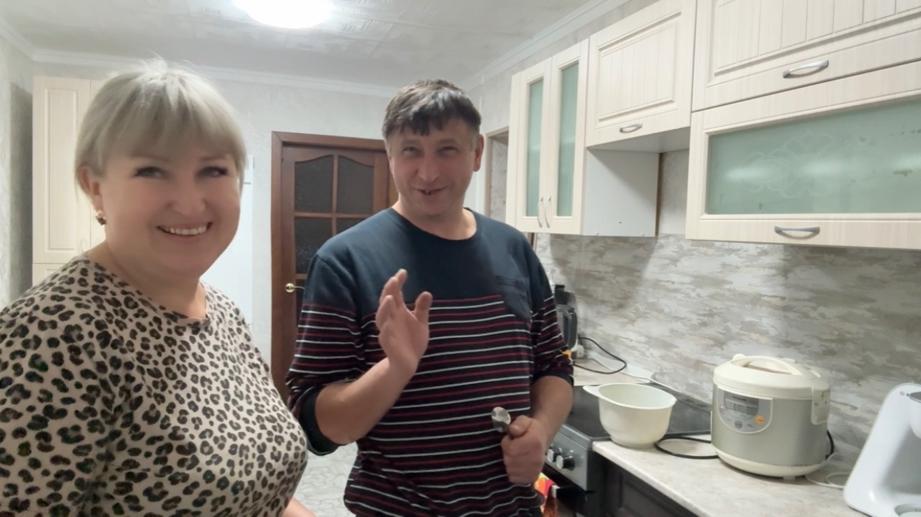 Собираю Мужа на работу смотреть онлайн