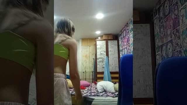 Jingle Bells смотреть онлайн