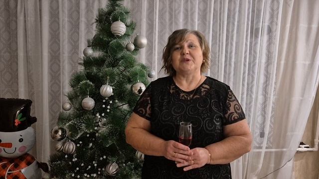 с Новым 2026  годом друзья,мои смотреть онлайн