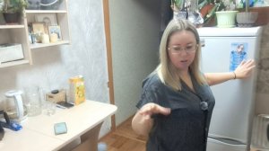 Пришла с работы с покупками и подарками. Что на новогодний стол?