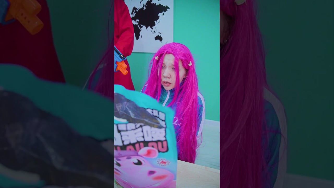 K pop demon hunters survive the Squid Games!  #kpopdemonhunter #squidgame смотреть онлайн