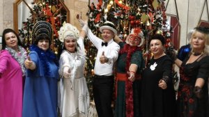 С наступающим Новым Годом!