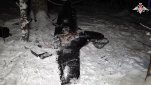 🎯 Начальник расчета с позывным «Гром» продемонстрировал украинский беспилотный летательный аппар...