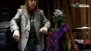 НОВОГОДНЯЯ РОК-Н-РОЛЛЬНАЯ. ПЕСНЯ. Владимир Нелюбин.2009г.