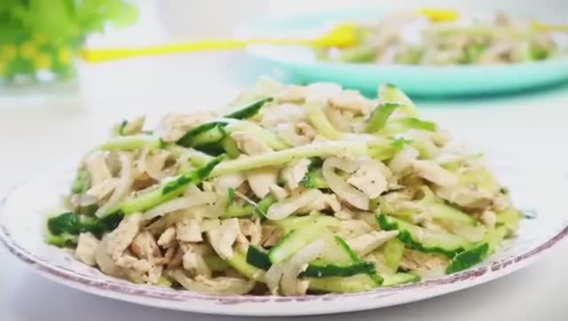 Вкуснющий Быстрый Салат "СТРОЙНЯШКА"/ Всего ТРИ ингредиента ! смотреть онлайн