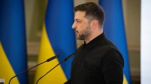 Зеленский: Киев обсуждает с Вашингтоном размещение войск США на Украине