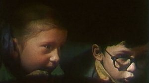 Баба Яга - По-моему она нас съесть хочет!