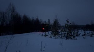 Раннее январское утро на узкоколейке. Тепловоз ТУ4 возвращается в посёлок Мирный с торфоучастка