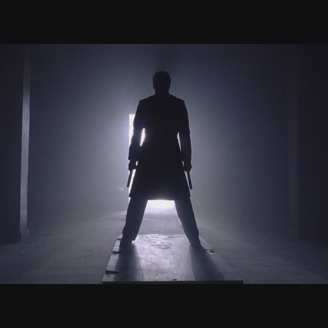 их больше дюжины внутри!!! смотреть онлайн