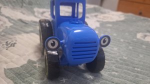 Синий трактор