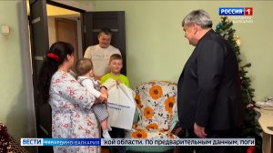 Глава КБР Казбек Коков передал подарки юным нальчанам с кремлевской «Ёлки желаний»