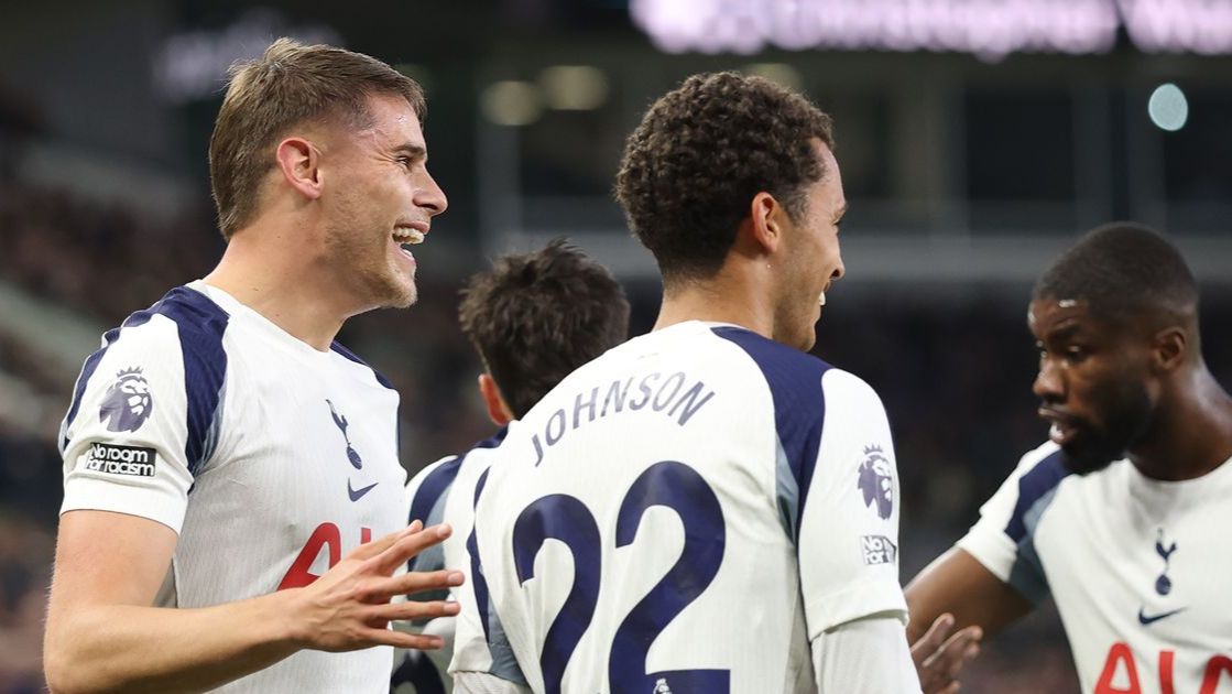 Брентфорд - Тоттенхэм. Обзор матча. смотреть онлайн