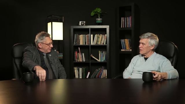 СОЛНЦЕ СТРЕЛЯЕТ В НАС ВСПЫШКАМИ: МАГНИТНЫЕ БУРИ, СОЛНЕЧНЫЕ ПЯТНА, ПОЛЯРНЫЕ СИЯНИЯ. Сурдин и Язев смотреть онлайн