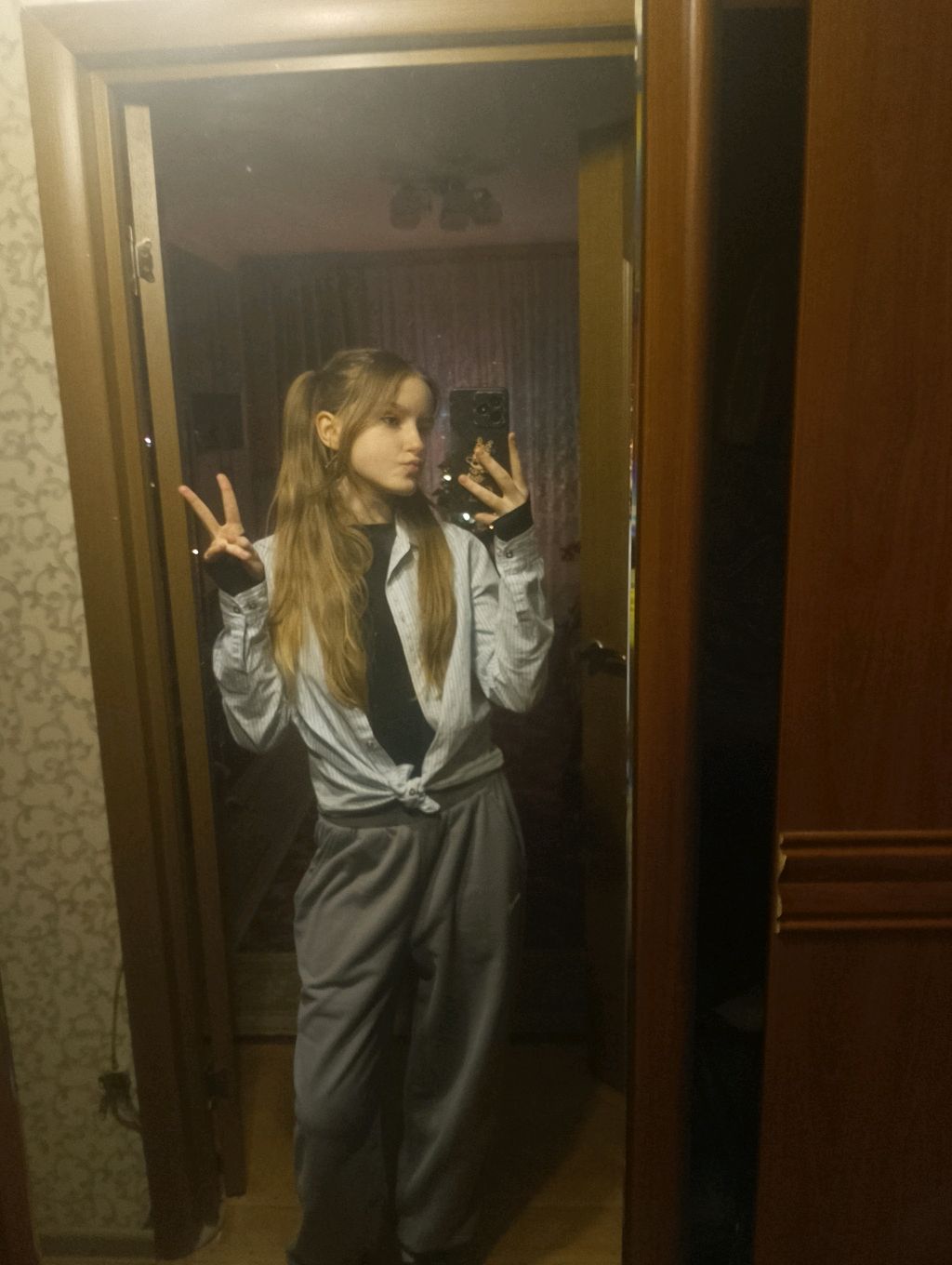 показываю подарок смотреть онлайн