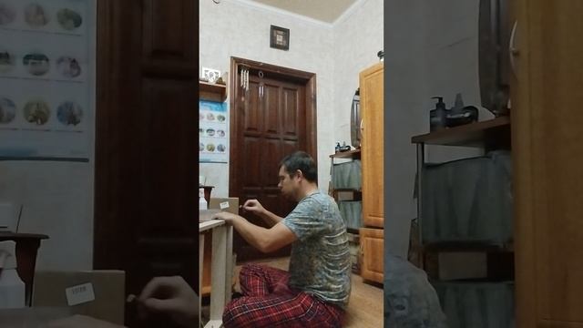 привет всем, ребята, поздравляю с новым годом, желаю счастья и здоровья, подписывайтесь на канал смотреть онлайн