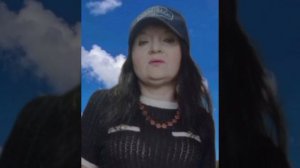 Это разбор песни Шамана и Григория Лепса 
" Она не твоя не моя "