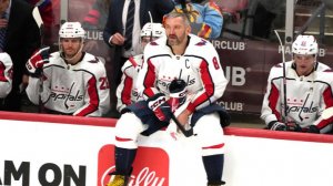 Овечкин шайбой сбил шлем вратарю "Рейнджерс"