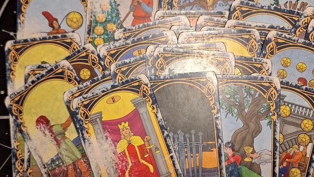 ТАРО РАСКЛАД\ КТО И ЧТО ПЛАНИРУЕТ ОТНОСИТЕЛЬНО ВАС В НОВОГОДНИЕ ПРАЗДНИКИ7! смотреть онлайн