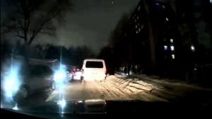 Авария на улице Волкова в Омске