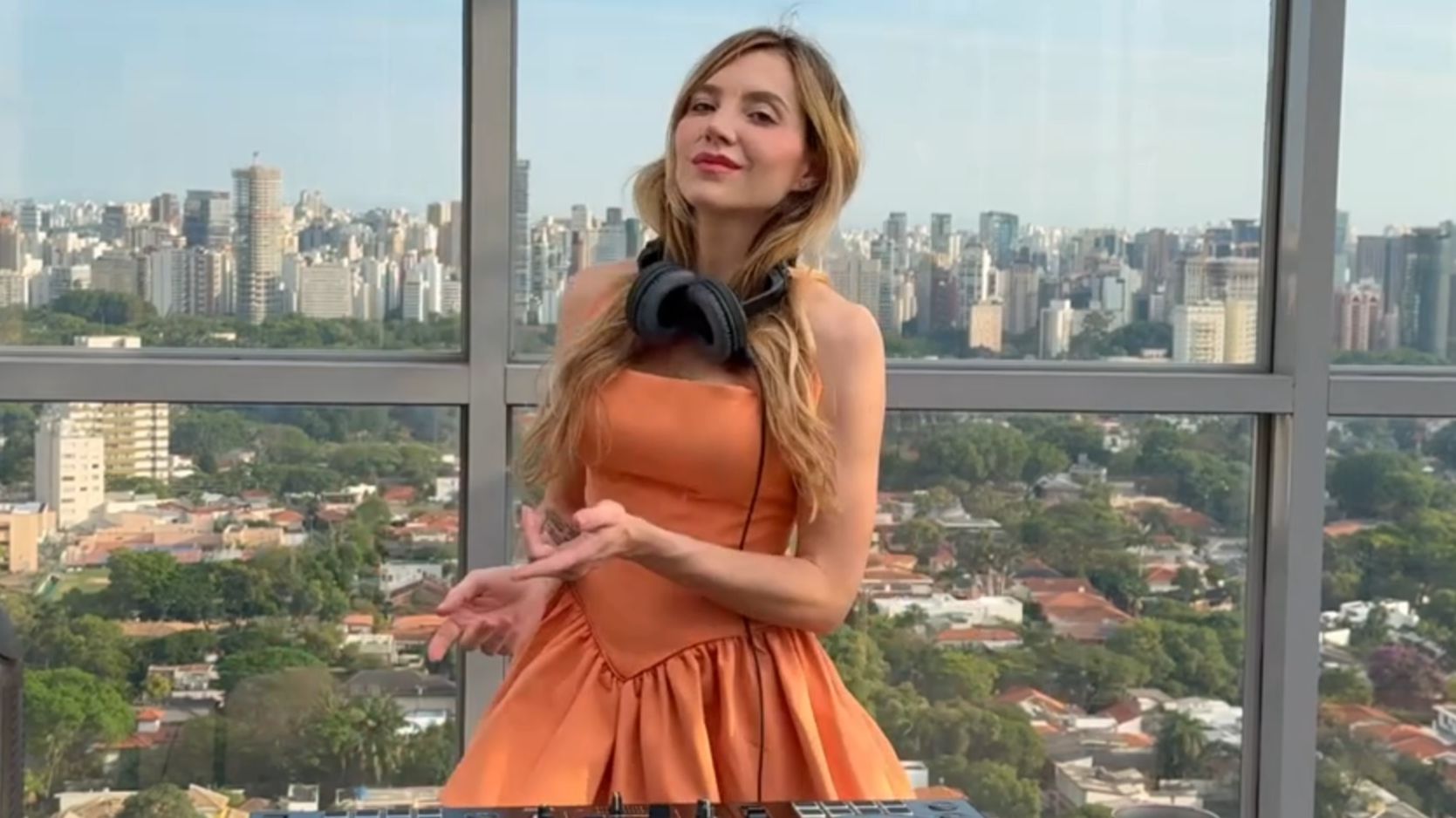 Kassina DJ Set - Techno & Melodic Techno (Miss Monique, Adam Beyer, Max Styler, Cassian...) смотреть онлайн