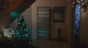 Поздравляю всех с новым годом!!!музыкальная пауза. Новогодняя елочка от старшей внучки.