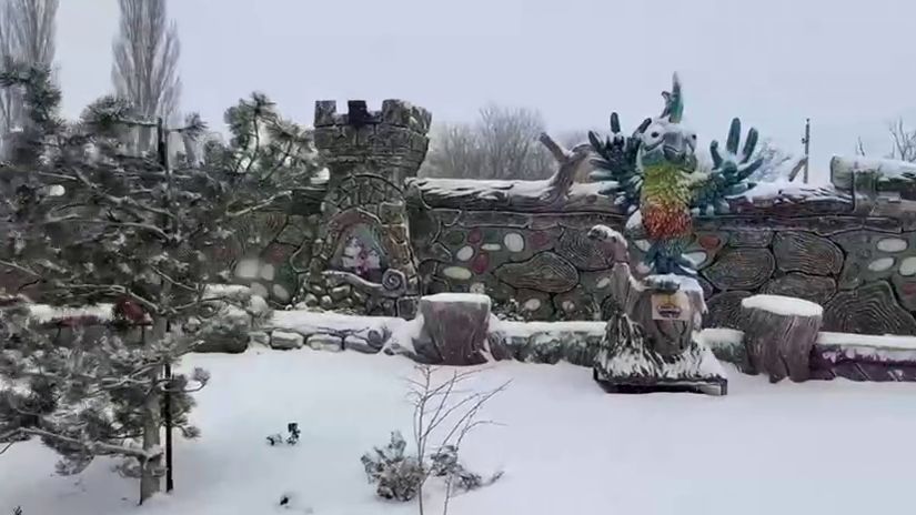 парк Еленовка зимой скульптуры из арт бетона смотреть онлайн