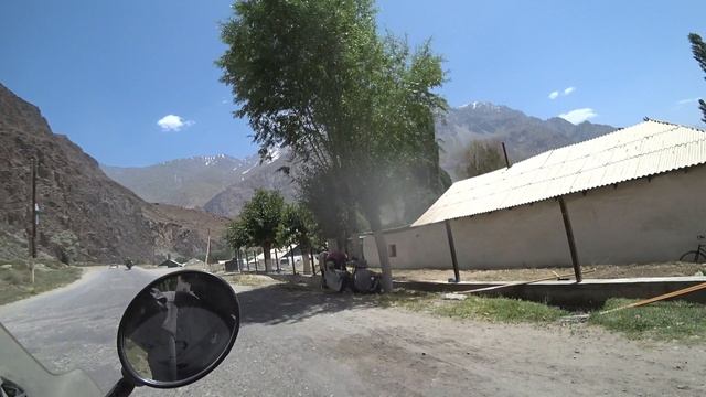 Отбил пятюню смотреть онлайн