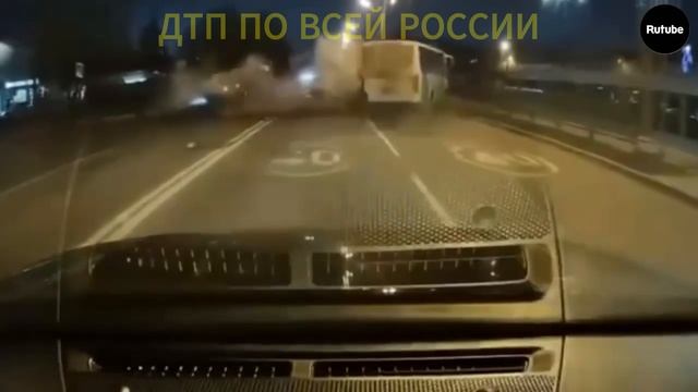 ПОДБОРКА ДТП И АВАРИЙ С ВИДЕОРЕГИСТРАТОРА ЗА ЯНВАРЬ 2026 01.01.26 смотреть онлайн