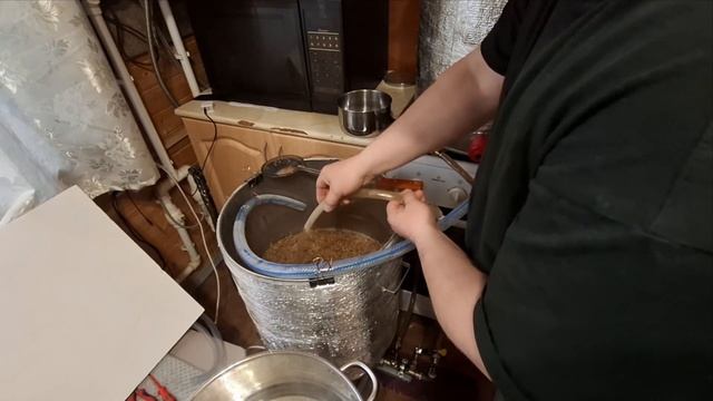 Варим Венский Эль от Дед Алтай на самодельной пивовар? смотреть онлайн