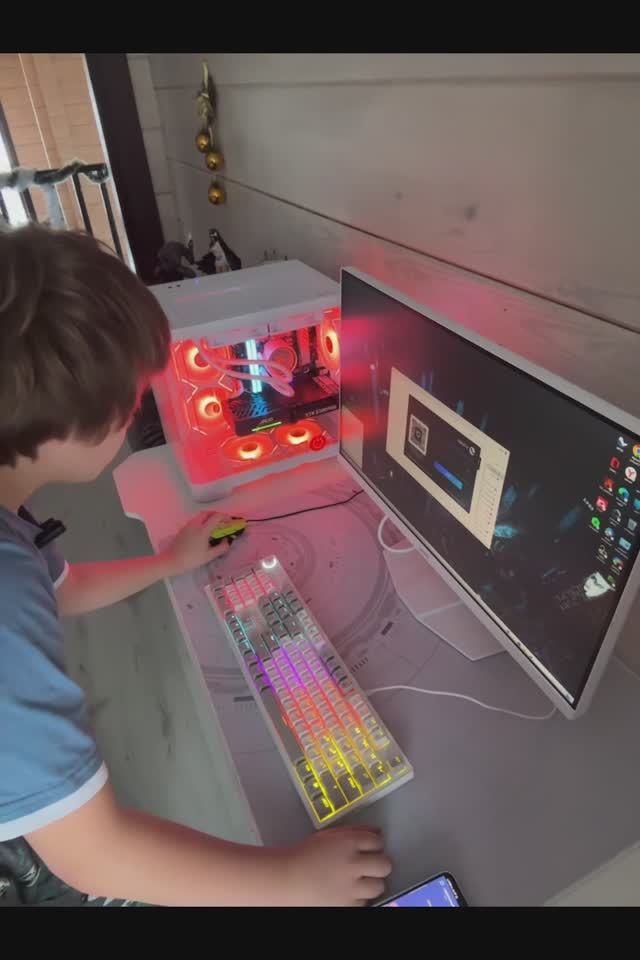 РАСПАКОВКА чек🛍️ ИГРОВОЙ компьютер Данилы 🤩🤩 подарки на НОВЫЙ ГОД 🤩🤩🤩🎄 смотреть онлайн