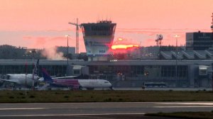 Rzeczpospolita: в польском аэропорту задержали украинца с глушилкой радиоволн