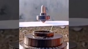 Левитация волчка, основанная на магнитных свойствах