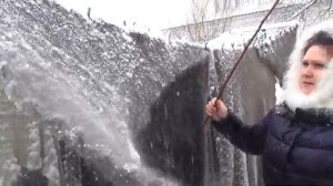 89507716355 Снег и ветер сделают из не распушенных платков красавцев.