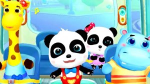 Малышка панда