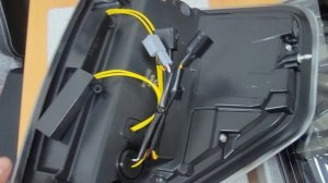 Задние фонари F150 и F150 Raptor 21-23 под датчики BLIS Alpharex с желтым поворотником 653060