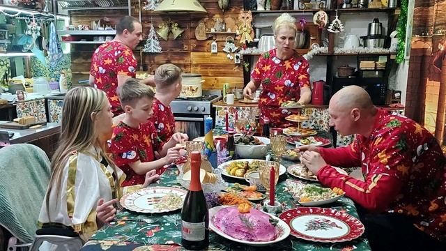 НОВЫЙ ГОД НА БЕЛОЙ КОЗЕ! смотреть онлайн