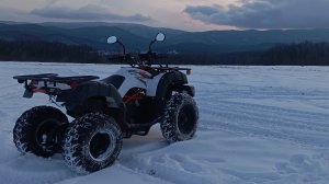 Зимой на  квадроцикле.