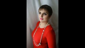 Поет Мария Зуева  "Нет, быть не может"...