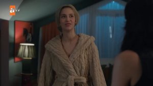 Незнакомец в зеркале 6 серия (сериал, 2025)