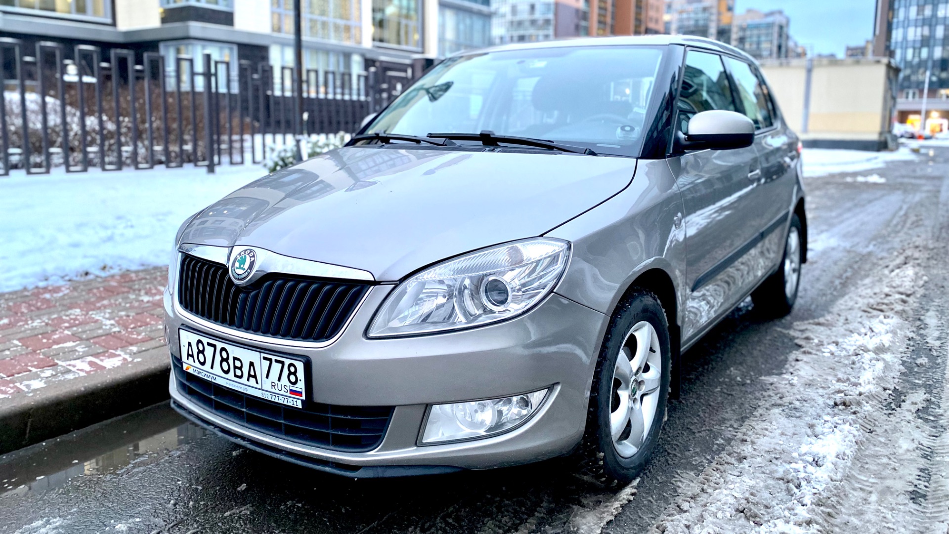 Skoda Fabia 2 Рестайлинг 2010г. 1.6 АКПП 181000 км. смотреть онлайн