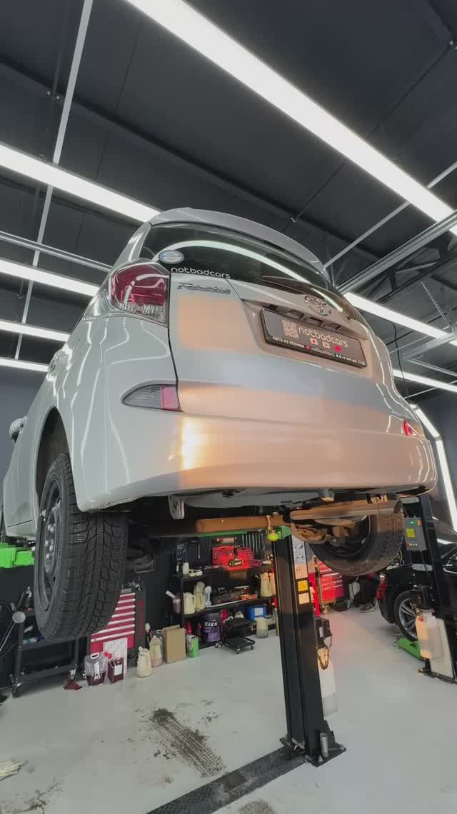 10 летняя Toyota Ractis смотреть онлайн