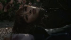 NewJeans “OMG”. Music Video