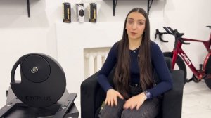 Как тренироваться дома на велосипеде в межсезонье: смарт-станки, велокасессуары