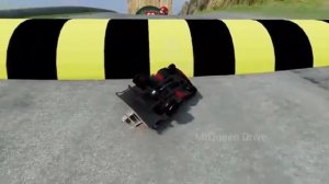 Какая из машин сможет проскочить через автобусы