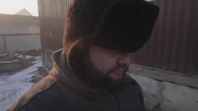 2 январю Меня продуло Приболел ПОДВАЛ ИЛЬИЧА кормлю домашних животных в Сибири смотреть онлайн